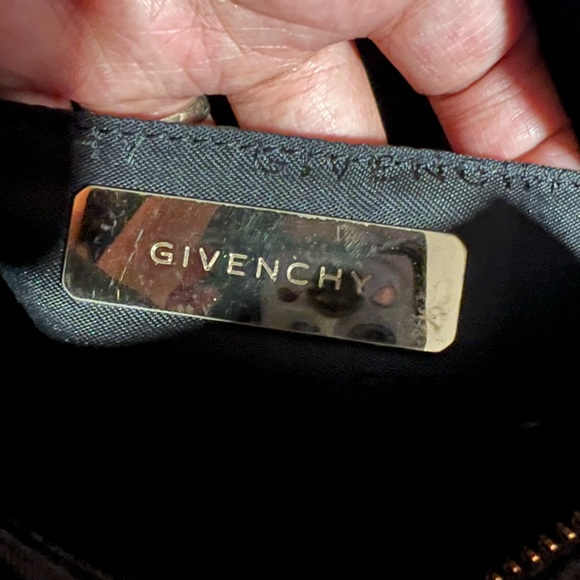 Authentic Give nchy handbag - Picture 11 of 13
